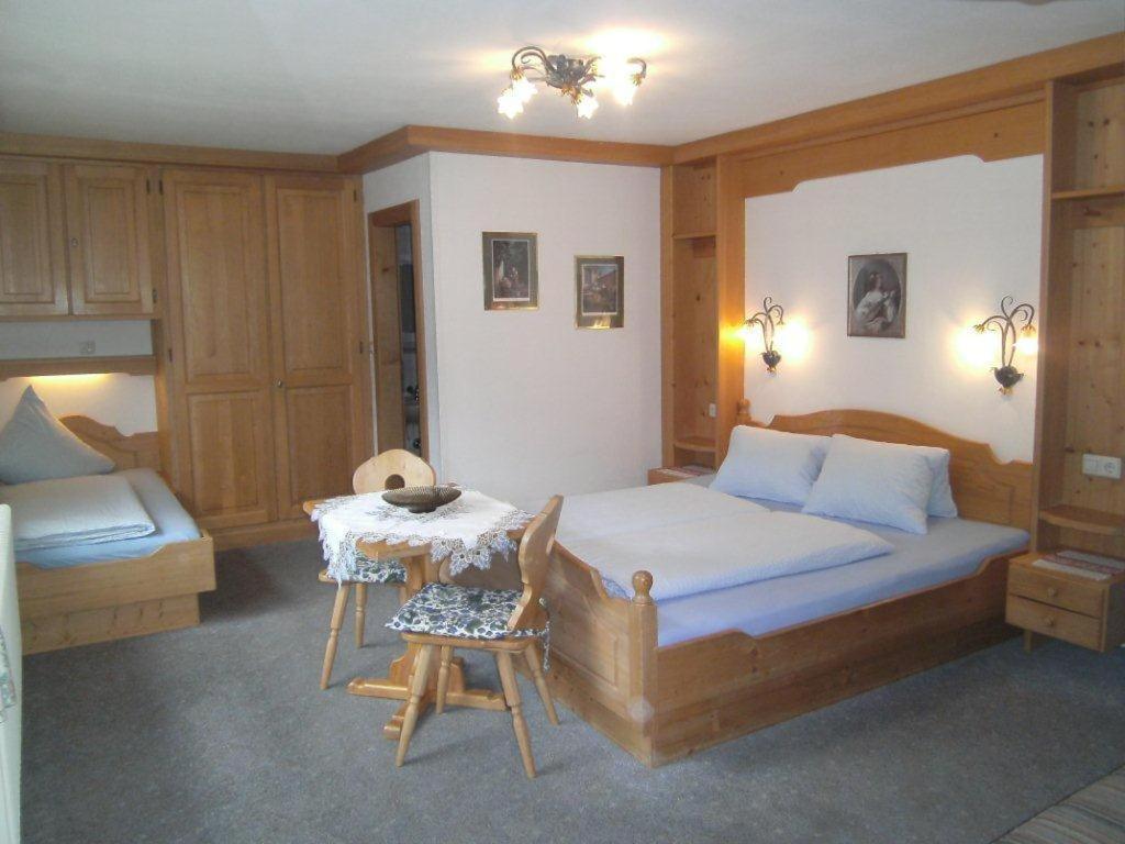 Gaestehaus Rieser Ried im Zillertal Room photo